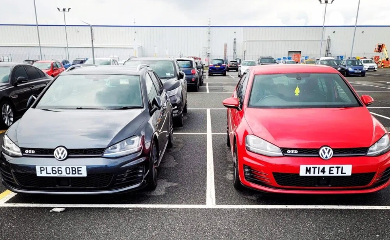 Hatchback vs Station Wagon Hatchback vs Station Wagon