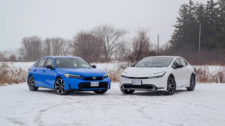 Honda Civic Hybrid vs Toyota Prius Comparison Has The Icon Been Beat? | AutoGuide.com
