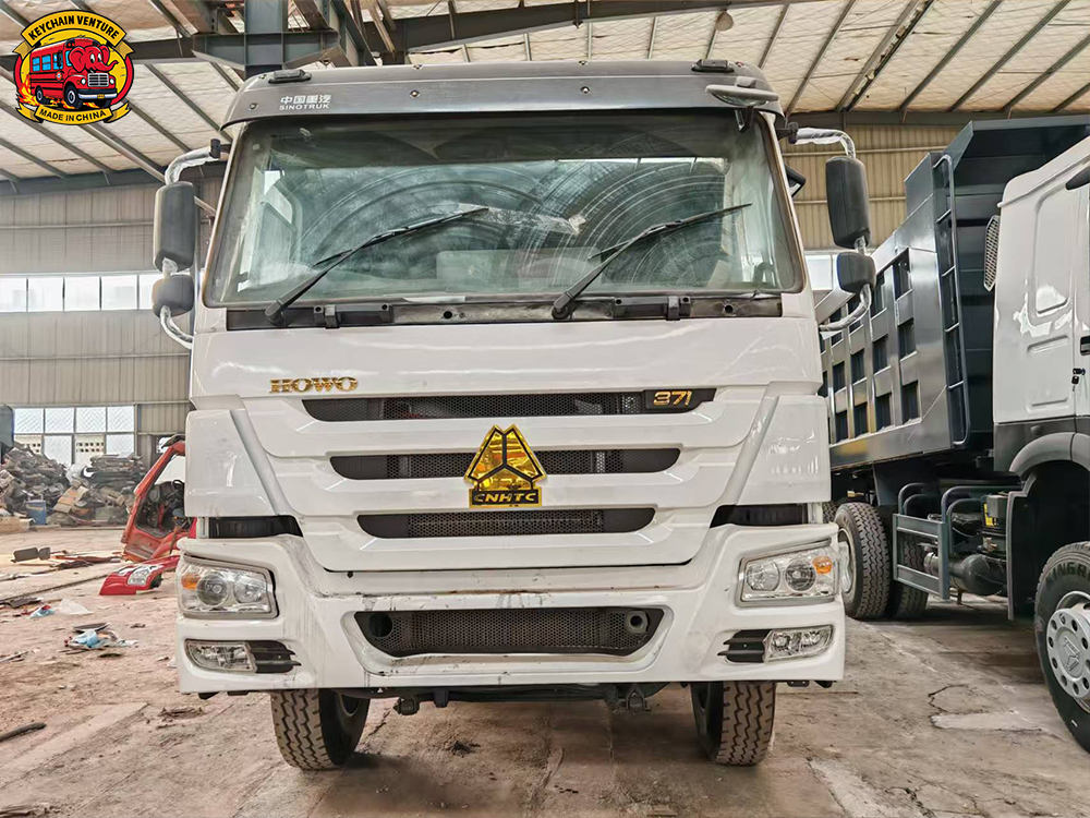 HOWO 8X4 371HP