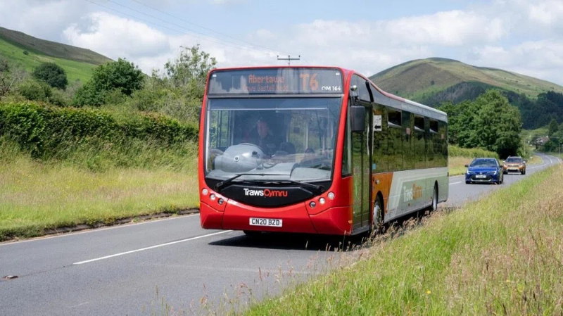 How Hull City Council Revolutionized Bus Fleet Monitoring with Mosaiq: Lessons for Global Operators