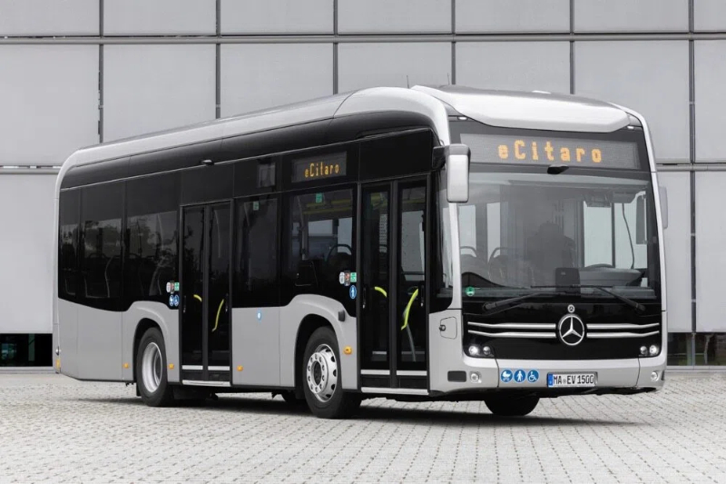 Daimler Buses unveils 10.6 metre long electric bus eCitaro K - electrive.com
