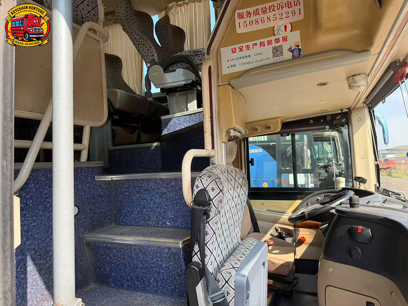 Luxury Coach Yutong ZK6118.4