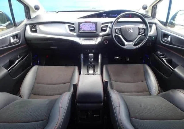 Honda Jade An In-Depth Review of Features and Performance