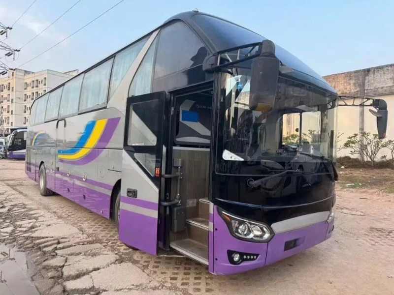 Premium 55Seat Luxury Tourist Buses for Sale in Congo - Luxury Diesel Engine Bus, Luxury Tourist Buses _ Made in China.com