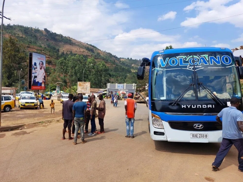 Travelling by bus from Kigali, Rwanda, to Bujumbura, Burundi