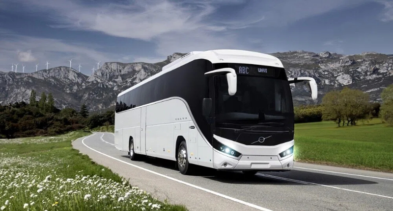 Volvo and Unvi partner to build a luxury ICE coach