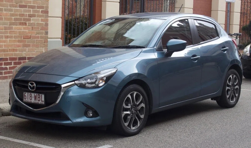 Mazda2 - Wikipedia