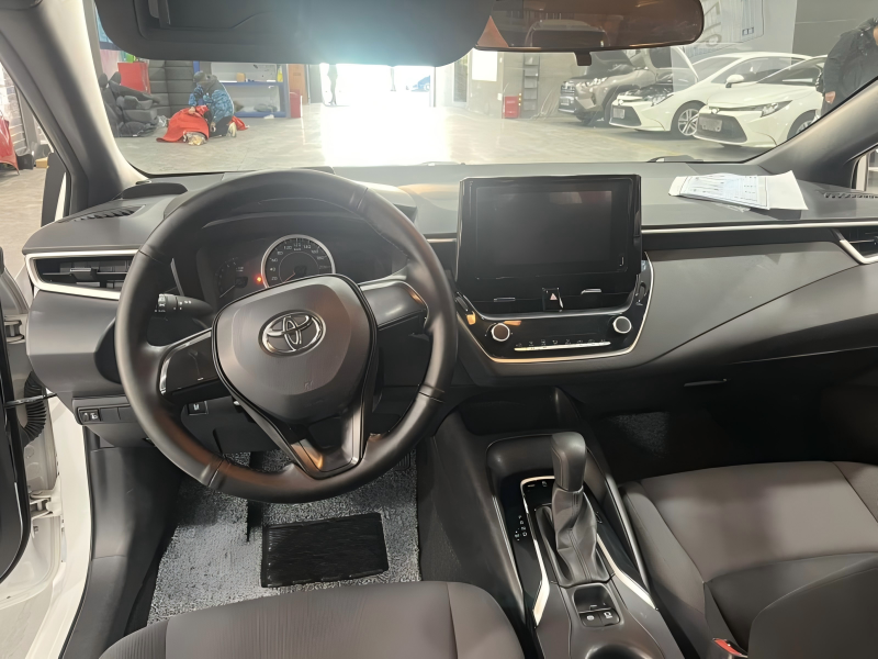 Pre-export inspection of second hand Toyota Levin hybrid vehicles