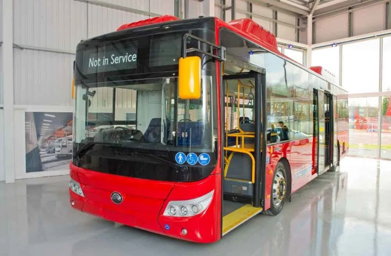Bus powered by electricity and China-UK ingenuity unveiled - World - Chinadaily.com.cn